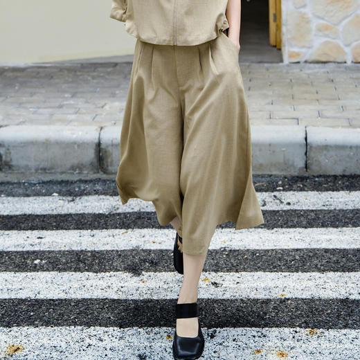 谜底纯色阔腿裤女2025夏季新款通勤气质高腰宽松八分裤25BMK5006 商品图2