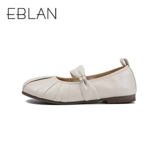 2楼伊伴2025年秋季舒软羊皮鞋面褶皱鞋头舒适低跟单鞋B25420905 商品图1