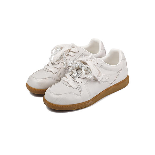 2楼伊伴2025年秋季低跟运动鞋橡胶大底防滑配饰装饰单鞋B25451502 商品图5