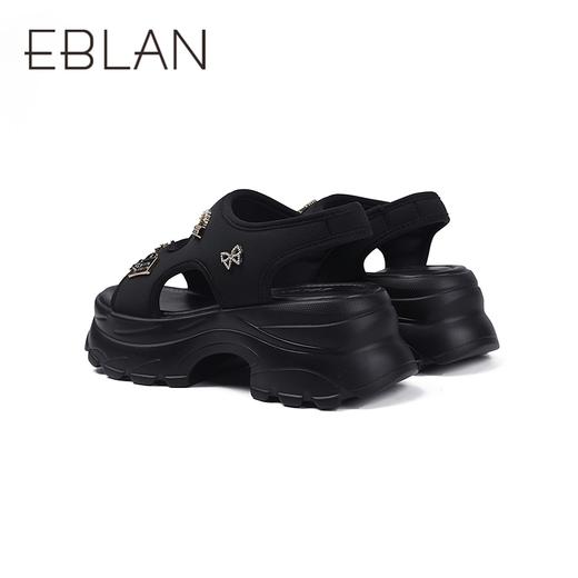 2楼伊伴2025夏季新款潮流舒适女时尚休闲鞋B25385002 商品图3