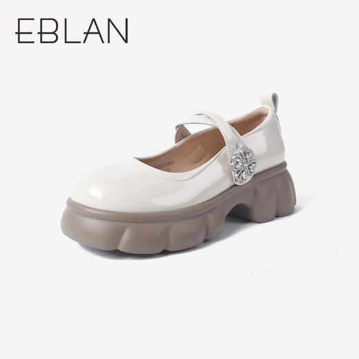 2楼伊伴秋季新款女鞋单鞋B24405701 商品图0