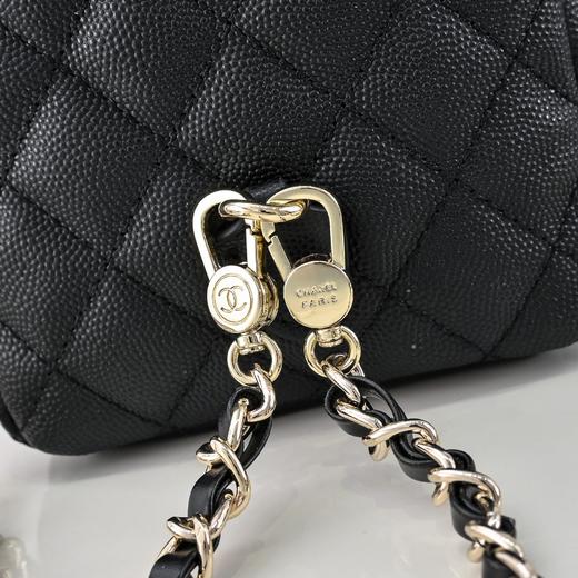 香奶奶   24p  早春度假系列   银扣链条    背包双肩包  女款  黑色（HH） 商品图5