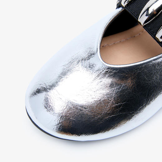 西遇平底单鞋女新款秋季小众设计感复古圆头软底银色玛丽珍鞋V1656915 商品图5