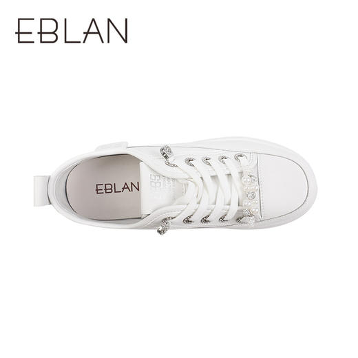 2楼伊伴2025年秋季新款时尚百搭运动休闲板鞋B25473001 商品图2