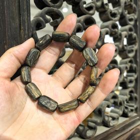 海南沉香随形单圈手串