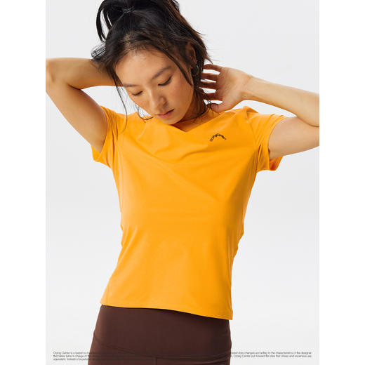 CryingCenter 速干凉感5A抗菌吸湿防晒 弧度小标轻快收腰运动短袖 商品图2