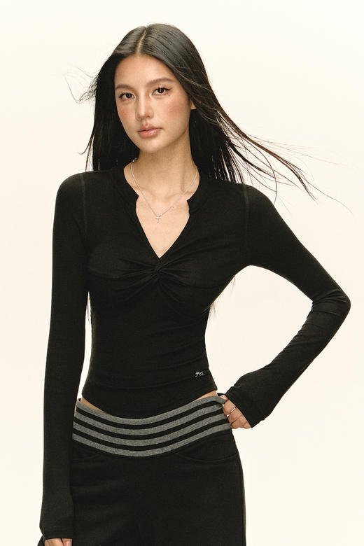 Ariseism 美式复古设计感长袖T恤女秋季新款辣妹修身上衣 商品图5