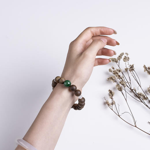 xy0486沉香+碧玉大手串 商品图9