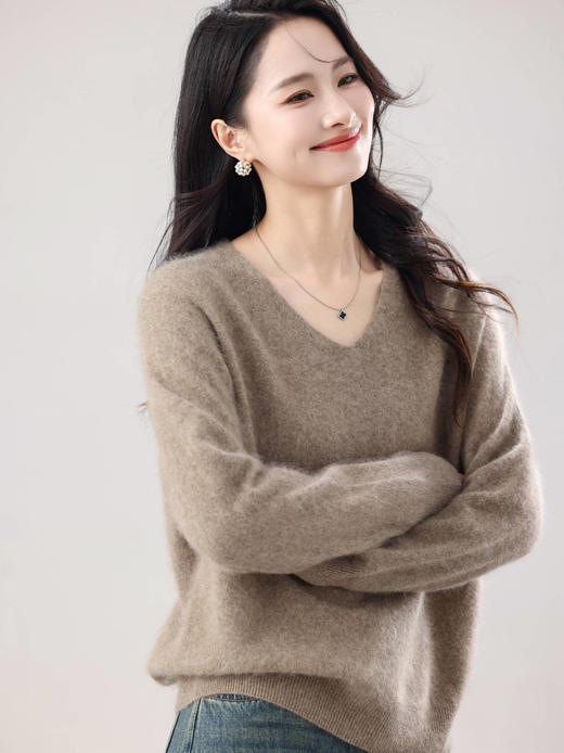 Avann阿曼衣Tasmanian纱线5%羊绒衫拉毛【V领】672 商品图5