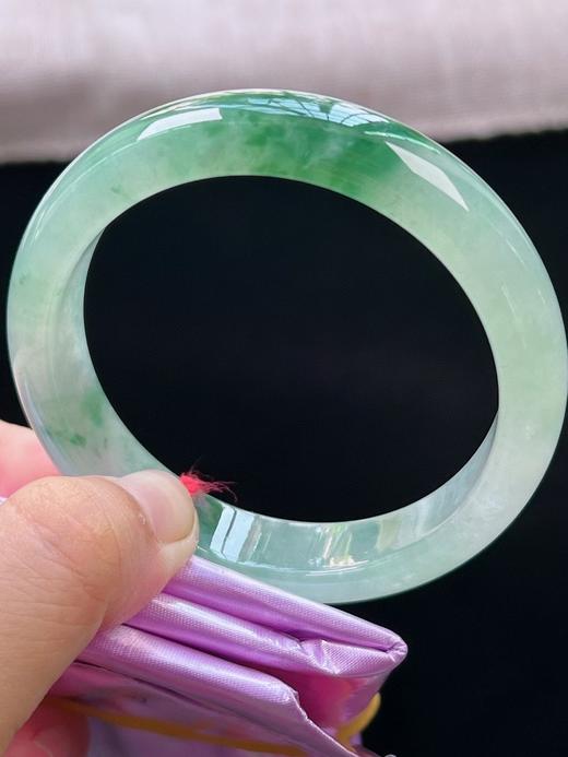 58正圈翡翠手镯 商品图4