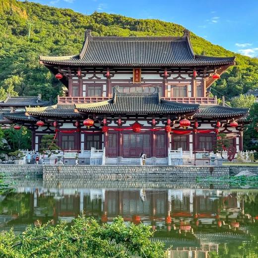 边玩边养老丨漫游西安，爬古城墙摸老砖，逛大唐不夜城看花灯，在钟鼓楼感受千年历史！ 商品图1