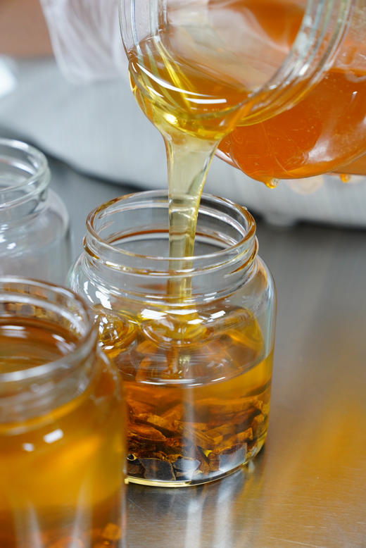 8年天字高丽参蜜（新疆野花/沙枣蜜） 商品图0