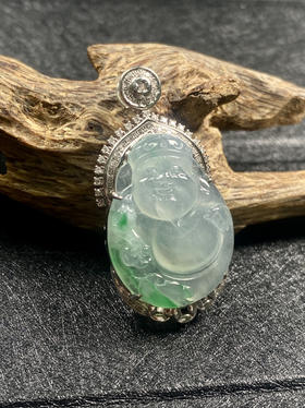 【FC0064】18K金镶嵌翡翠飘绿财神吊坠 玉质温润 飘花灵动