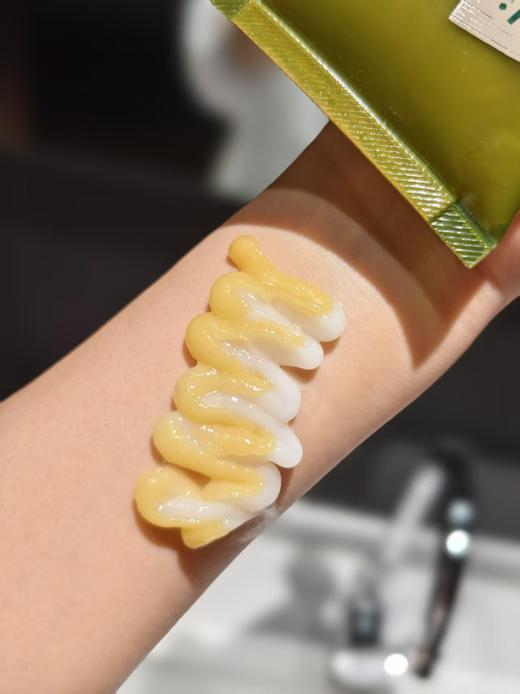 发膜 【丝琳角蛋白黄金双管发膜】官旗  ⚠️化学博士+哈佛、麻省教授+GUCCI调香师爱徒联合研制  🔺独特双管——打开和锁住头发吸收通道  🔺专利24K纳米金，光泽度➕12.7% 商品图3