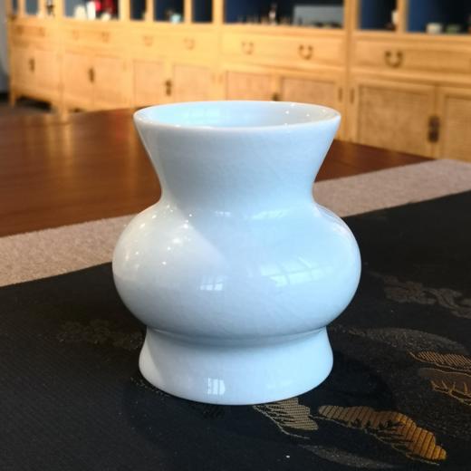 上诗 圈足鬲式品香炉—蓝冰裂 商品图0