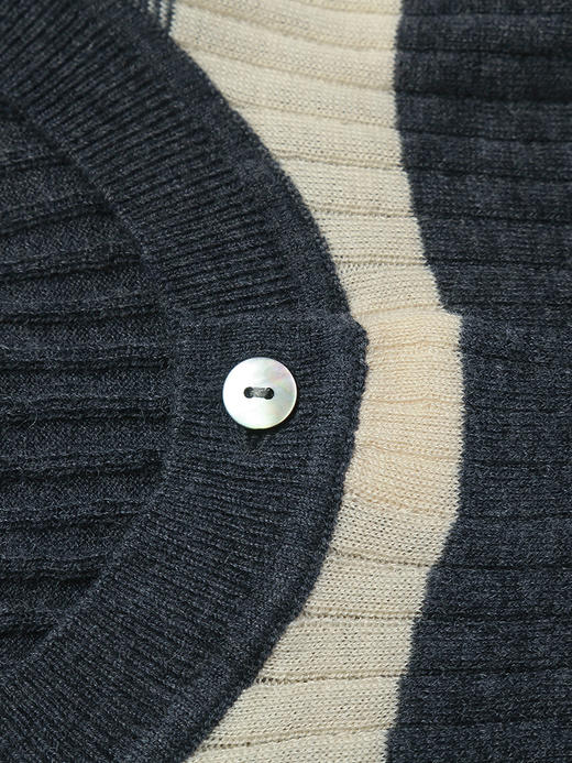 彩虹条纹控必入！短款针织开衫 撞色条纹 复古圆领小外套 商品图3