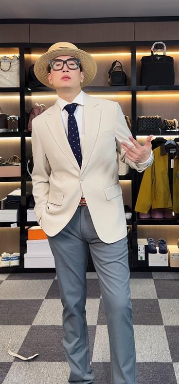 纯色简约休闲西装外套 商品图2