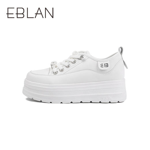 2楼伊伴2025年秋季新款时尚百搭运动休闲板鞋B25473001 商品图1