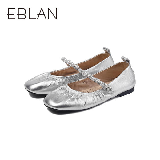 2楼伊伴2025年秋季柔软羊皮鞋面温柔芭蕾舞鞋平跟设计单鞋B25451203 商品图3