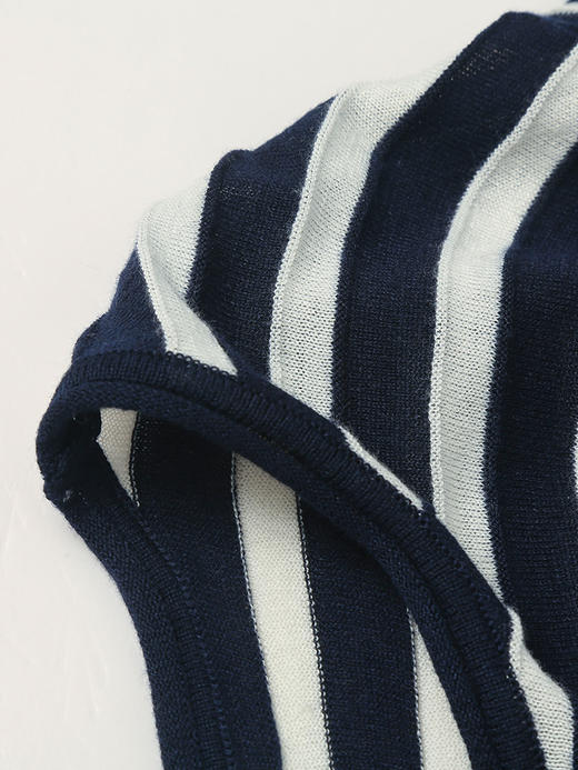 慵懒松弛感 黑白条纹针织衫 宽松圆领 基础款叠穿神器 商品图2