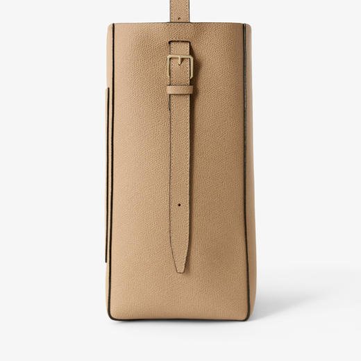 SOFT BUCKET 中号手袋 商品图2