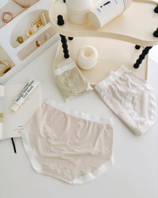 甜美萝莉蕾丝舒适透气中腰内裤女士高弹裸感蚕丝抗菌三角裤头9795 商品图4