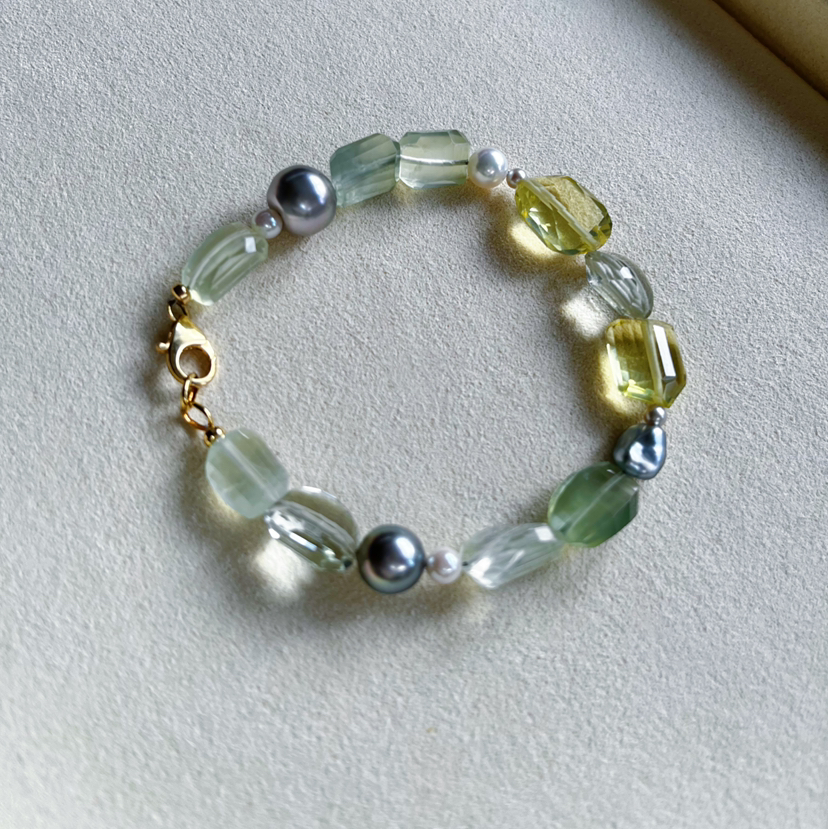 ONLY系列 18K镶天然水晶、葡萄石、大溪地珍珠和AKOYA珍珠 手链