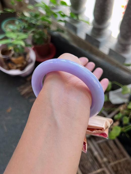 60圆条翡翠手镯 商品图4