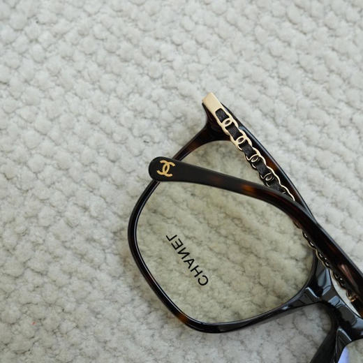 【7月29日下午14:00 秒杀】稀罕物 还是去年还是前面有卖过一款 今年再多出来一些尾货 女款超轻防蓝光平光架 小香家的 小羊皮编织链镜腿 近视眼镜架/镜框 商品图10