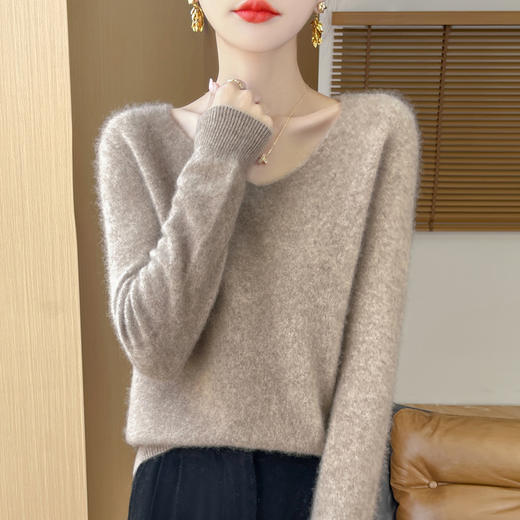 Avann阿曼衣一线V领基础款羊毛衫1110 商品图0