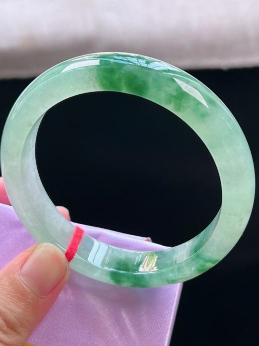 58正圈翡翠手镯 商品图3