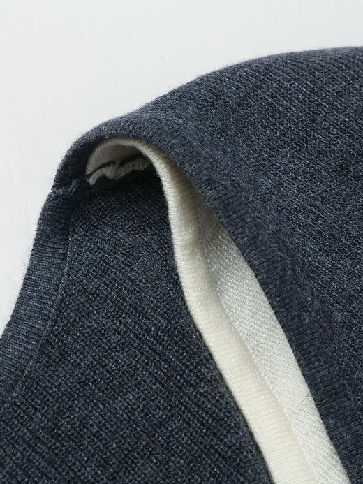 清新牛油果绿 假两件 V 领针织开衫 双拉链设计 短款时髦小外套 商品图2