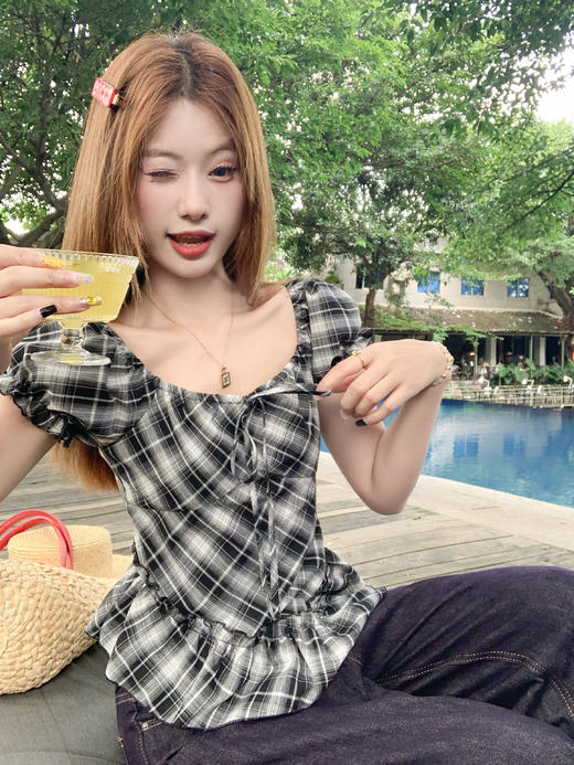 【149元任选2件】最后一波！复古格纹泡泡袖方领衬衫 商品图5