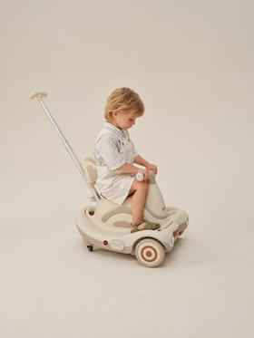 🌟 BabyGo电动蜗牛车：一车三用，陪伴宝宝快乐成长！🌟