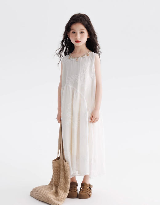 直发 领口定制贝壳花串 白月光浮雕刺绣 度假风连衣裙 商品图6