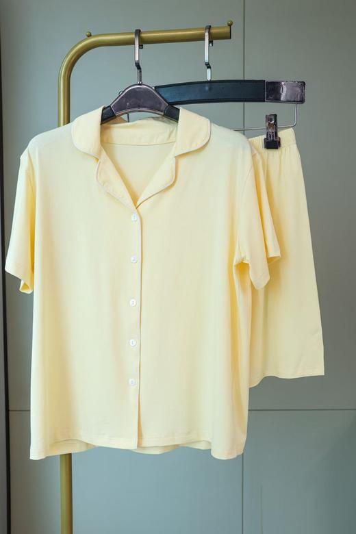 细腻亲肤蚕丝家居服 商品图1