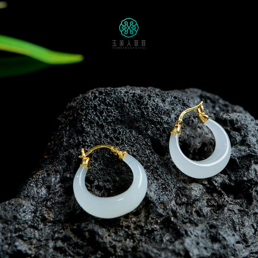 S925和田玉耳坠约17*16mm 商品图0