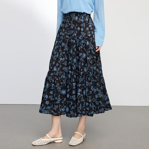 【07/30新品6.5折】熙世界法式浪漫复古碎花半身裙女2025秋季新款高腰繁花蓬蓬a字裙 商品图4