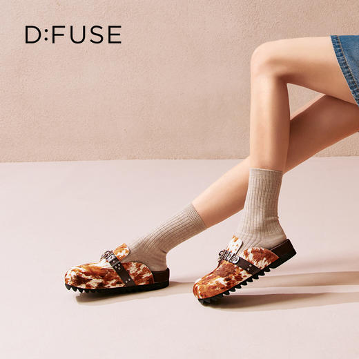Dfuse迪芙斯2025秋季新款外穿拖鞋铆钉条带休闲勃肯鞋包头半拖女鞋DFD3110027 商品图1
