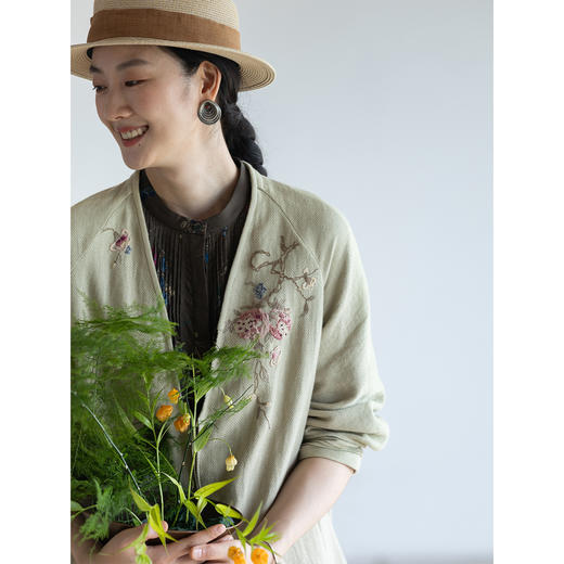 牧衣游原创 手工刺绣棉麻混织短外套慵懒感轻薄质朴系带开衫 愿如 商品图1