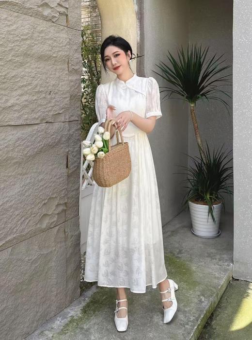 【必入推荐】 吊牌价1688元【MYBL】8628新中式国风高级感暗花过膝长款连衣裙-喜出 商品图10