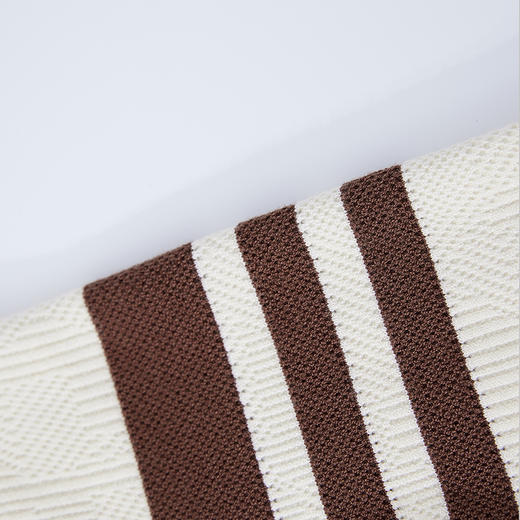 【断码清仓】HX 冬季圆领毛衫S107444318101/02 商品图4