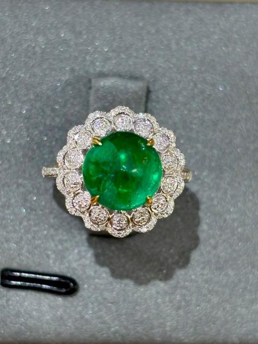 4克拉蛋面祖母绿戒指 商品图0