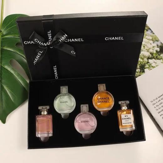 【送礼优选】配礼袋【下单送迪奥甜心香水5ml】CHANEL香奈儿 邂逅女士淡浓香五件套 Q香无喷头 7.5ml  一般贸易 商品图12