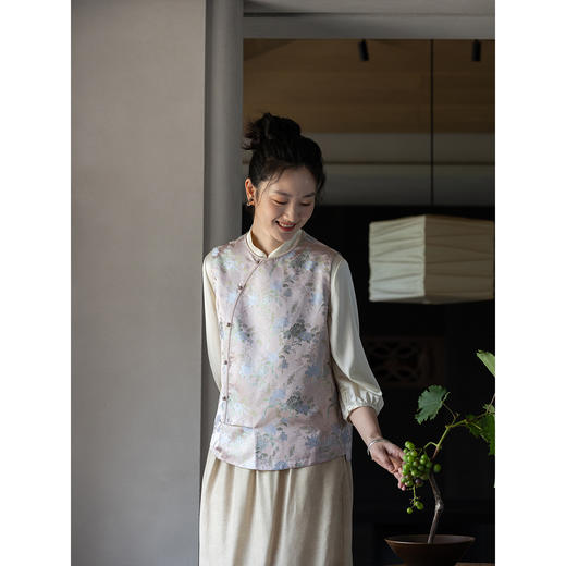 牧衣游原创 重磅怡红快绿织锦马夹文艺复古禅意新中式开衫 半边海 商品图2