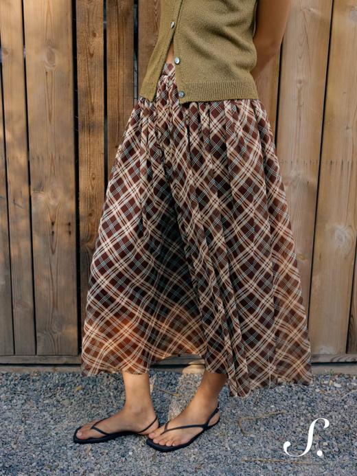 shyshystill/shy202502080/捏细褶棉质碎花格子大裙摆两色伞裙 商品图1