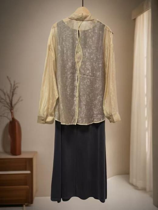 套装【MYBL】8633 75%天丝➕70%超舒服黏胶纤维新中式天丝衬衫两件套-喜出 商品图5