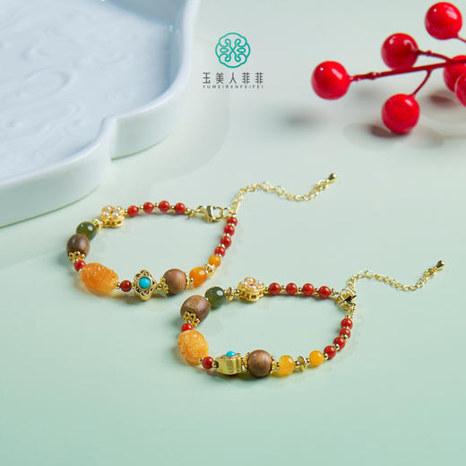 蜜蜡手链-蜜蜡貔貅多宝手链 商品图0