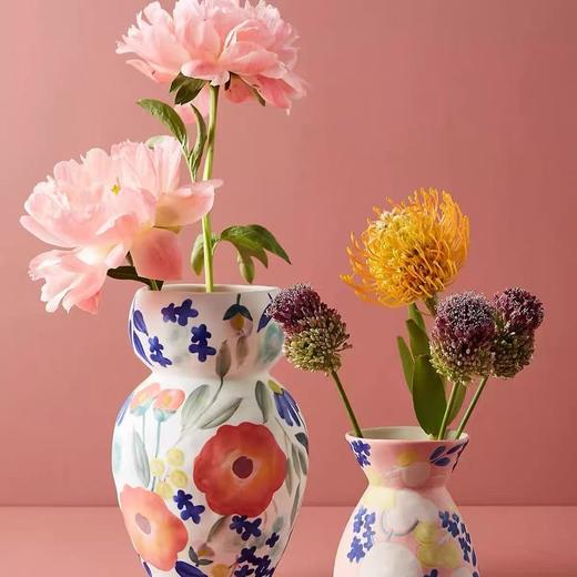 卡尔莫陶瓷手绘植物花卉不规则花瓶 商品图1