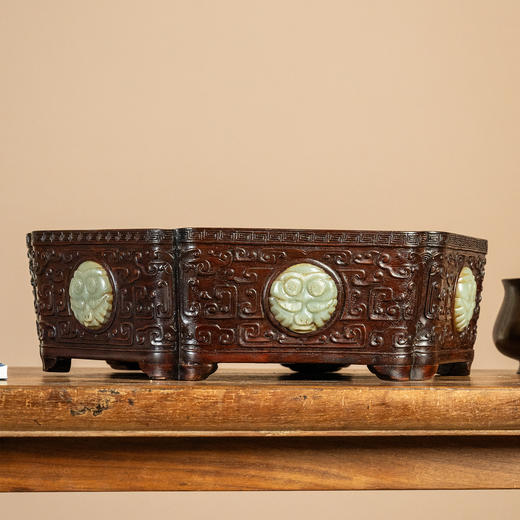 清中期	红木嵌玉云纹六角赏盆 商品图1